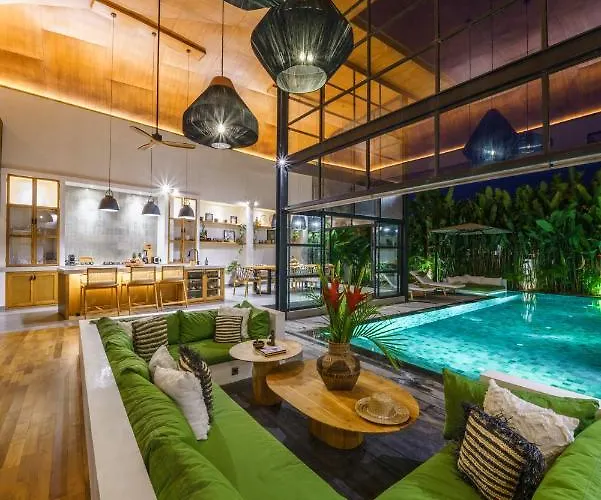 Mango Bliss - Amazing 4-bdr In Berawa ! Perfect Location ! Вилла *