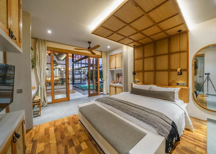 Mango Bliss - Amazing 4-bdr In Berawa ! Perfect Location ! *
