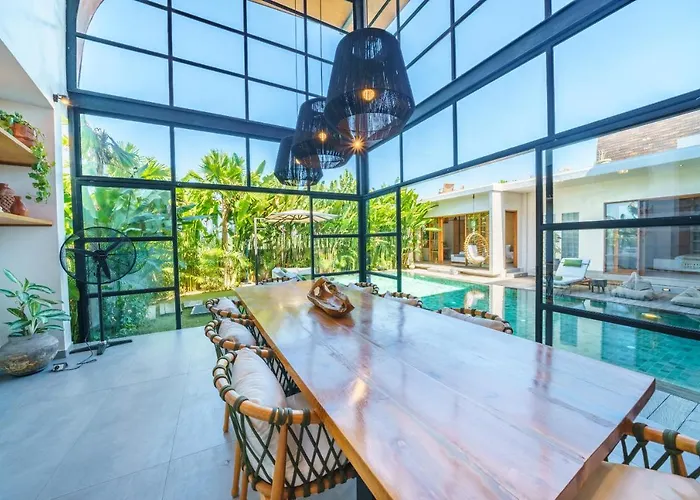别墅 Mango Bliss - Amazing 4-bdr In Berawa ! Perfect Location !