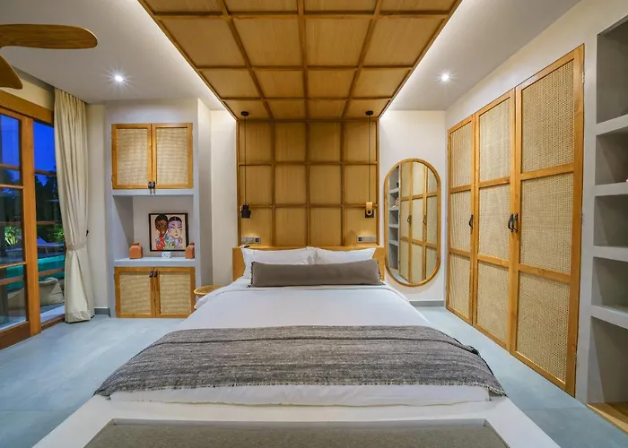 Mango Bliss - Amazing 4-bdr In Berawa ! Perfect Location ! Чангу