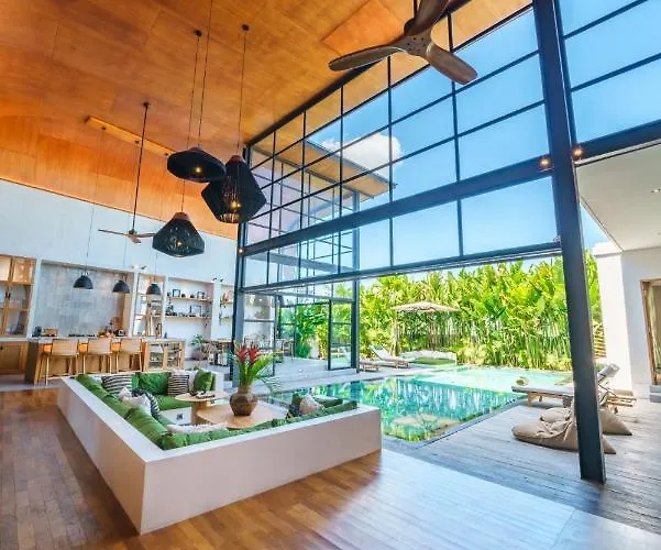 Mango Bliss - Amazing 4-bdr In Berawa ! Perfect Location ! * Чангу