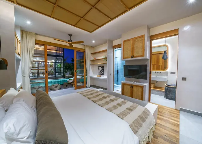 Mango Bliss - Amazing 4-bdr In Berawa ! Perfect Location ! Чангу
