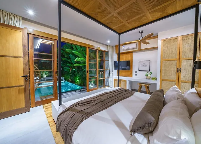 Mango Bliss - Amazing 4-bdr In Berawa ! Perfect Location ! Чангу
